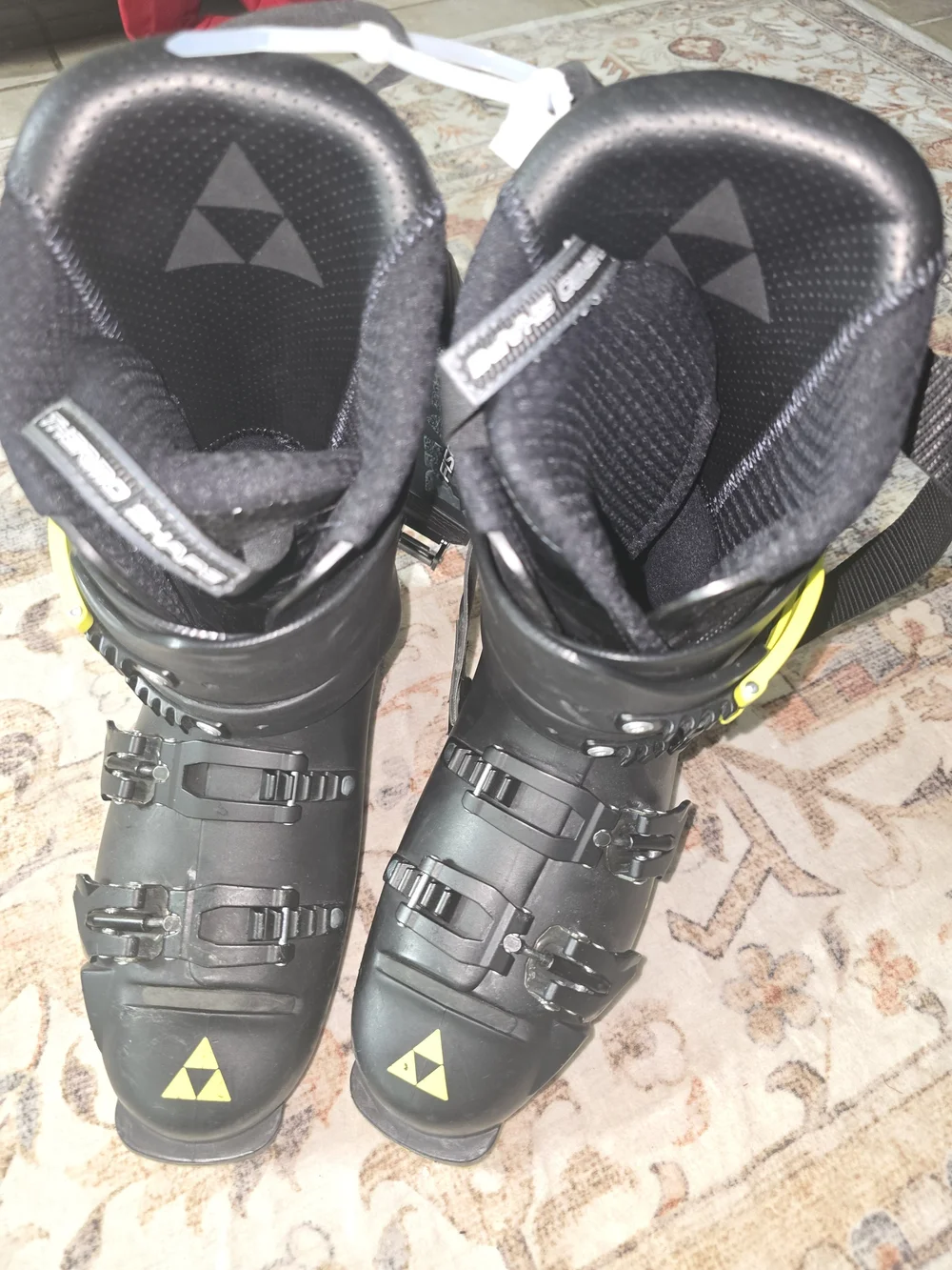 Fischer RC4 130 Vacuum Full Fit Men’s Ski Boots